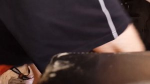 Поочерёдное звучание гудков 400/500 Hz. HELLA Twin Tone Horn Set TE16 3FH007424801