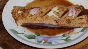 Пряная утиная грудка на гриле с малиновым соусом