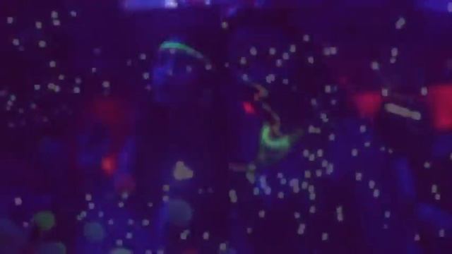 VT Neon Vibe 2015 смотреть онлайн