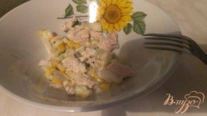 Салат из капусты с курицей
