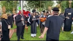 Театр "Пух и прах" на открытии фестиваля "Театральный бульвар"