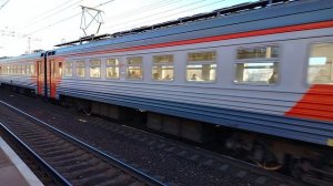 Электропоезд ЭТ2М-131 Сообщением Санкт-Петербург-Волховстрой-1 Прибывает на станцию О. П. 45 Км