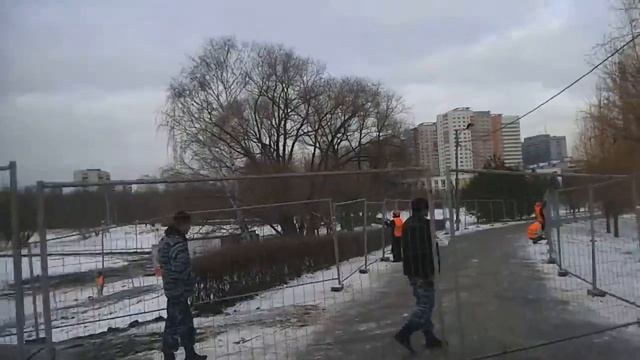 Парк Дружбы установка забора 14.12.155