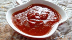 Острый  соус из чили,яблок и сладкого перца