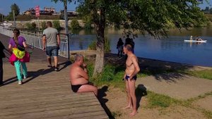 Прогулка по набережной Тукая в г. Набережные Челны/ 20024г.