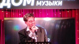 Emma M/ "Здесь у каждого сил- только есть и спать.. Просыпайся пожалуйста, просыпайся"