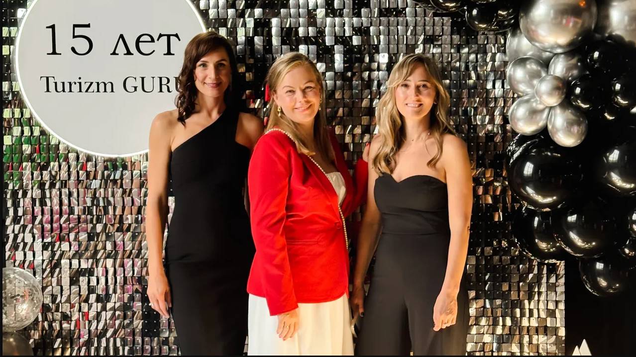 Нашей компании 15 лет - и это видео «коротко о том как прошли эти 15 лет» (1) смотреть онлайн