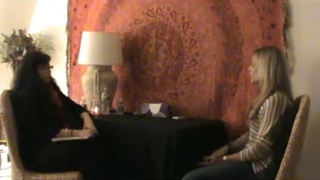 Silvia Rossi Psychic Medium is taken to a Mom during a surgical procedure. It's yuck. смотреть онлайн