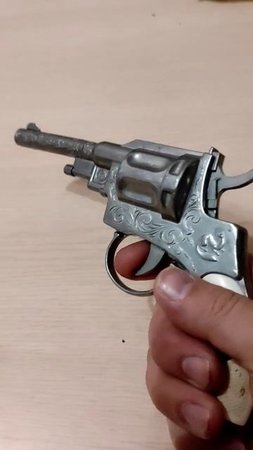 пистолет из ссср пистоны