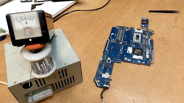 HP Victus 15-fa0035ci не включается. Греется процессор. смотреть онлайн