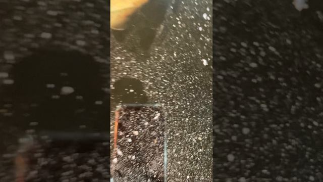 Реставрация стола из окаменевшего дерева и эпоксидной смолы