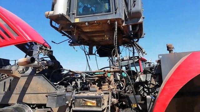 Снятие коробок с кировцев. К744 р2 премиум и к744 стандарт