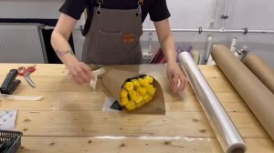 Упаковка в логистическую упаковку.