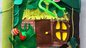 Мини-книжка из фетра по мультфильму "Маша и медведь"