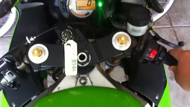 03 ZX6r start up and idle смотреть онлайн