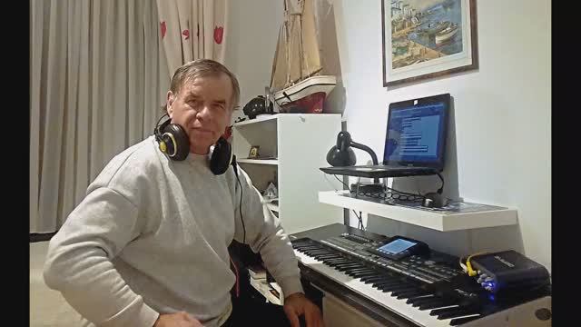 ОСЕННИЕ ЛИСТЬЯ KORG. смотреть онлайн