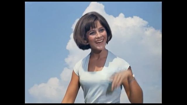 Где-то на белом свете (Кавказская пленница) смотреть онлайн