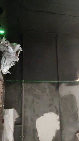 красим потолок за один день
