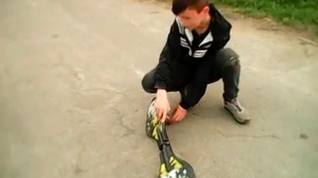 как просто научится кататся на двухкальосном скейте