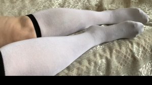 Белые гольфы для девушки