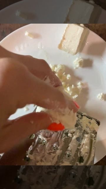 Вкусный рецепт сырных лепешек
