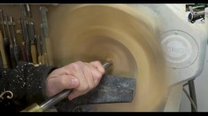 Ваза для конфет из древесного спила