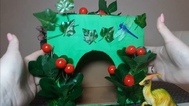 Сенсация! Живой динозавр Листик!