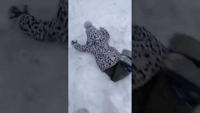 Зимние забавы после снегопада смотреть онлайн