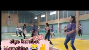 ZUmba moment ni mommyM with her class mate💃💃💃 subscribe my YouTube channel