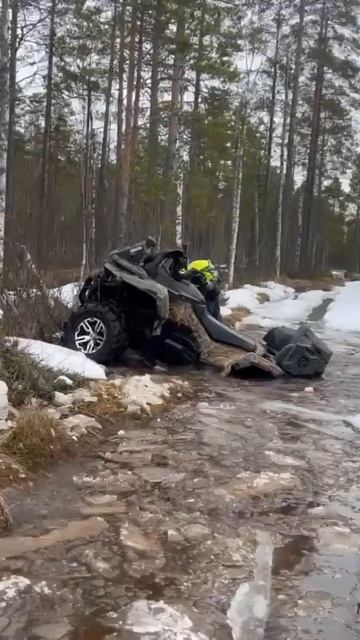 ЛАДОГА ПРОХВАТ - Автопилот из лужи! Stels Guepard 800 смотреть онлайн