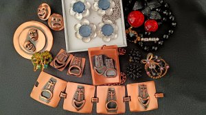 175. Бижутерия Austria, медная бижутерия с венецианскими масками, инталия от TARA