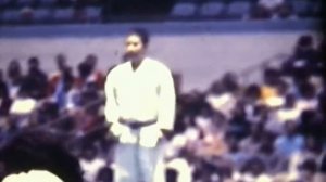 Сенсей Чинен и Сенсей Хигаонна 1975