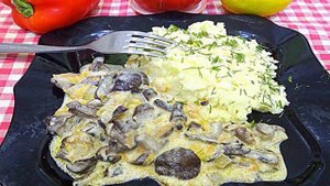 Подлива из опят и сметаны
