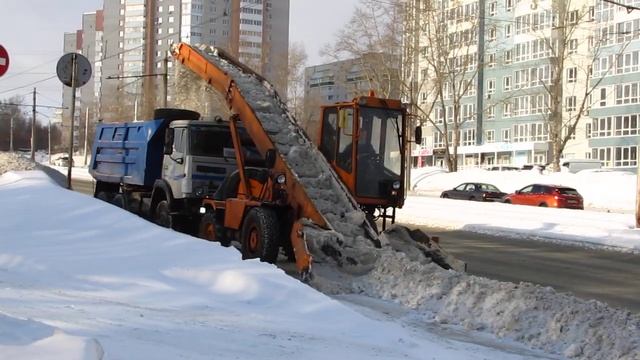 Снегопогрузчик  Амкодор-37