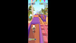 Prosto9  игра с яркими изображениями, где главный герой собирает монеты и убегает от полицейского