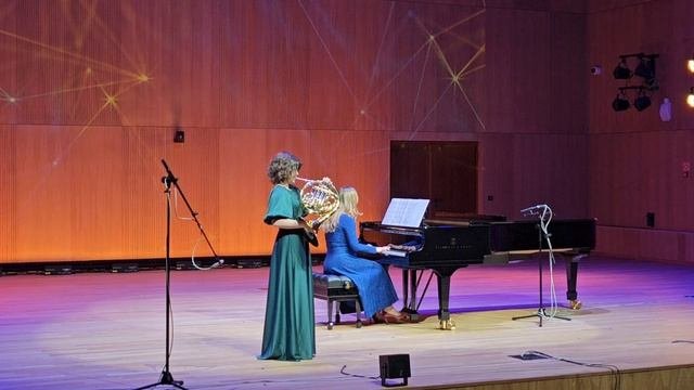 22.03.25г. Концерт ЦМШ-АИИ филиал Приморский день открытых дверей.  Ксения Несмеянова, волторна.