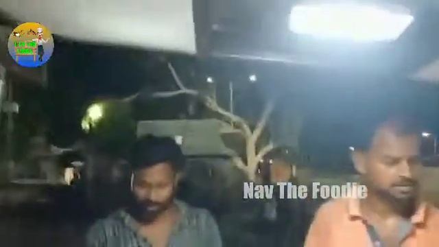 Golden city Jaisalmer ki Street Food @HanumanChauhara, Pav bhaji, Momos,Choumin. смотреть онлайн