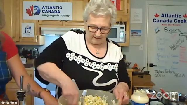 National Hamburger Day by : Atlantic Canada Cooks смотреть онлайн