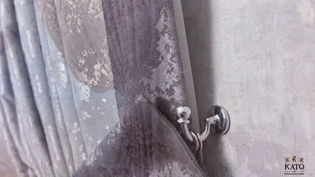 ШТОРЫ В ЗАГОРОДНЫЙ ДОМ от компании КАТО. Шторы на нестандартные окна из бархата под потолок