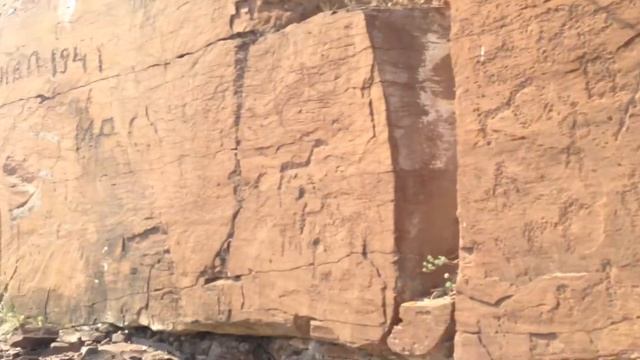 Лошадь в камне смотреть онлайн