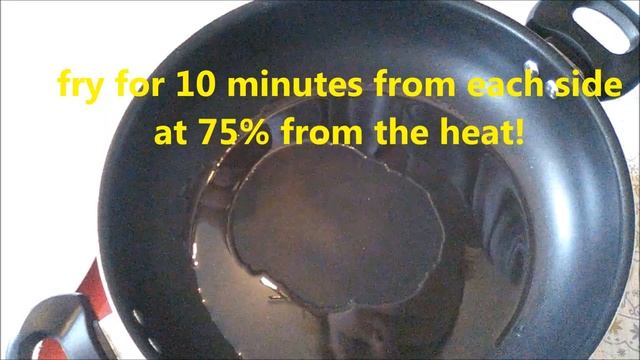 russische Quarkkeulchen - SyrnikiCырники. Russian quark cottage cheese puncakes