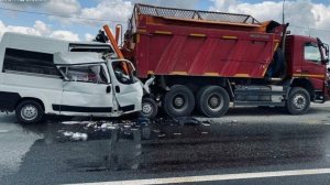 Аварии и ДТП на дорогах ТОРОПЫГИ  и Водятлы за рулем - ВЕСНА