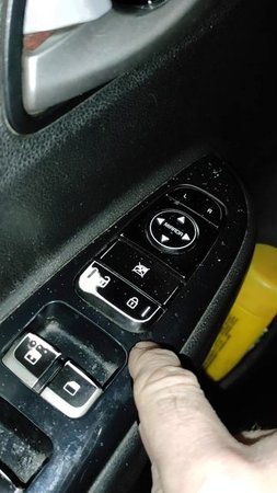 как отключить автоматическое запирание дверей на автомобиле КИА рио