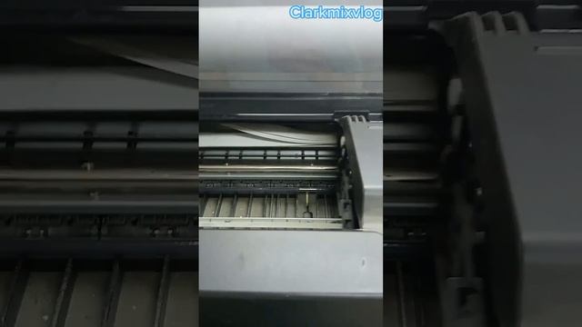 Replace printer head HP Designjet T520 смотреть онлайн