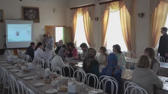 Круглый стол «„Не сообразуйтеся веку сему“. Поэзия и проза иеромонаха Романа (Матюшина-Правдина)» смотреть онлайн