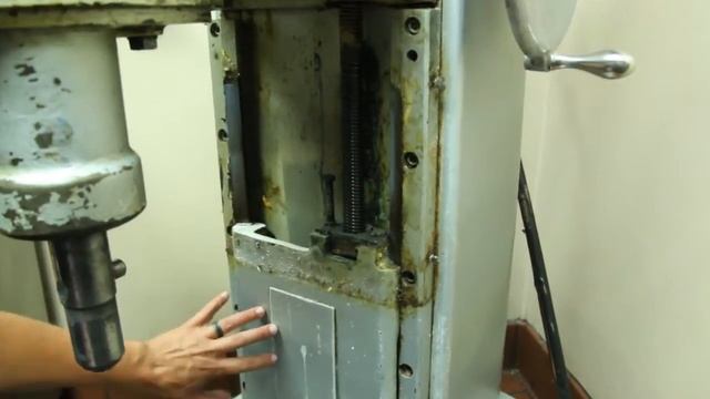 How to change out hobart bowl lift nut tutorial DIY Windy City Restaurant Equipment Parts смотреть онлайн