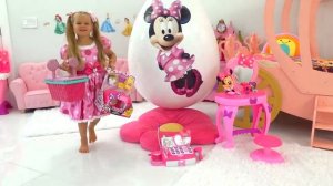 Диана и Рома -  Диана и Рома - история для детей про Сюрпризные Яйца с Игрушками