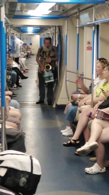 Параде ретротранспорта 13 июля 2024 Москва 28