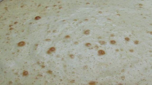 Рулет с шоколадной и творожной начинкой