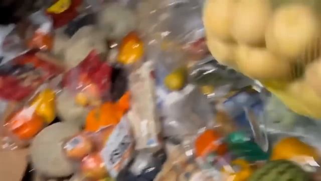 Dumpster Diving Aldi #338 FREE GROCERY SHOPPING! смотреть онлайн